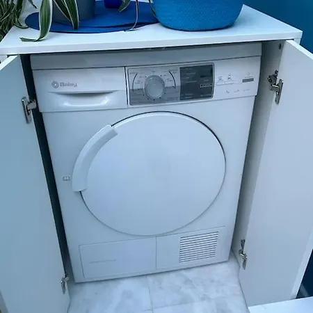 Atico Triana Con Terraza Apartamento Sevilha
