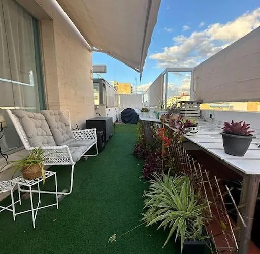 Atico Triana Con Terraza Apartment