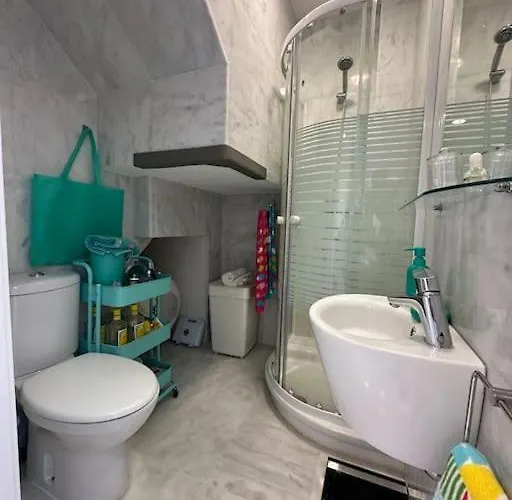Atico Triana Con Terraza Apartment *